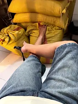 sharon-Hanna online show from March 30, 1:17 am