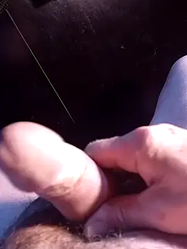 69dagosto online show from April 5, 7:27 am