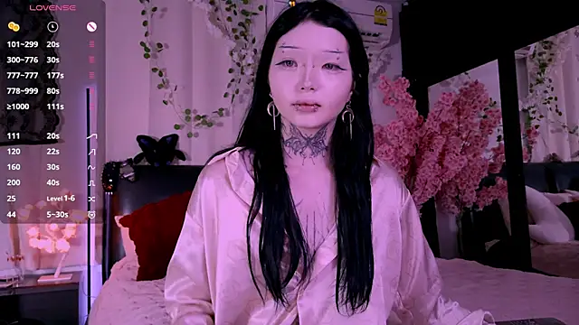 Snapshot of Lein_Bone chatting on November 10, 12:20 am Lein Bone online show from November 10, 12:20 am