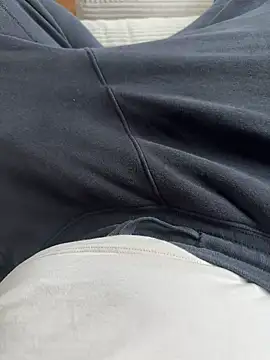 Tri3rer online show from February 16, 8:10 am