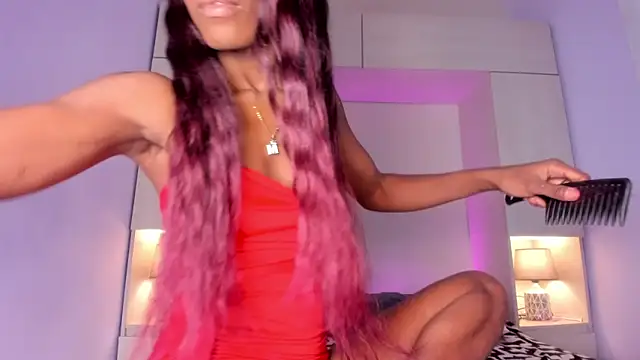 Snapshot of JoyceBlake chatting on November 25, 8:31 pm JoyceBlake online show from November 25, 8:31 pm