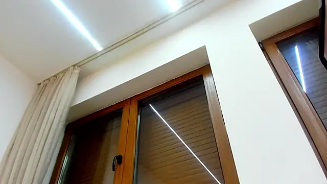 Snapshot of Anyssia chatting on November 21, 6:28 pm Anyssia online show from November 21, 6:28 pm