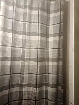 ShawnandDani7074 online show from March 20, 4:28 am