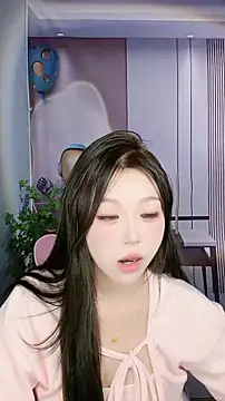 Snapshot of CAICAI_BABY chatting on November 10, 6:56 am CAICAI BABY online show from November 10, 6:56 am