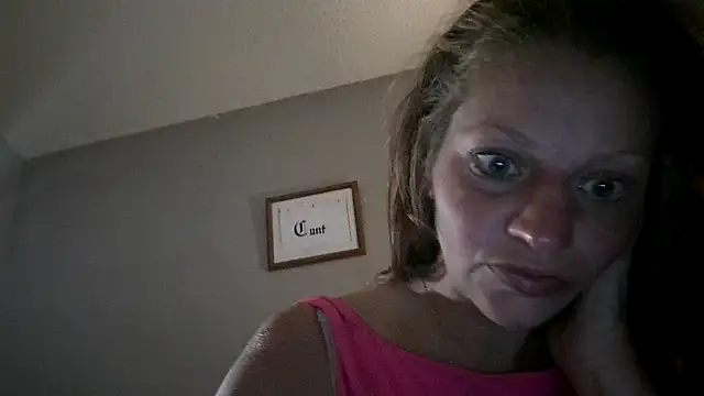 Snapshot of IrishGoddess69247 chatting on December 15, 4:11 pm IrishGoddess69247 online show from December 15, 4:11 pm