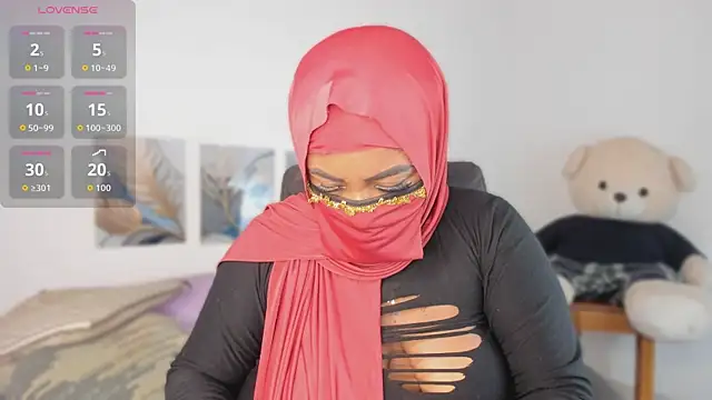 yasmin elite online show from February 12, 9:59 am