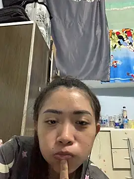 Minee1202 online show from April 1, 2:01 am