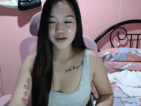 Snapshot of Wynxx chatting on November 7, 7:41 am Wynxx online show from November 7, 7:41 am