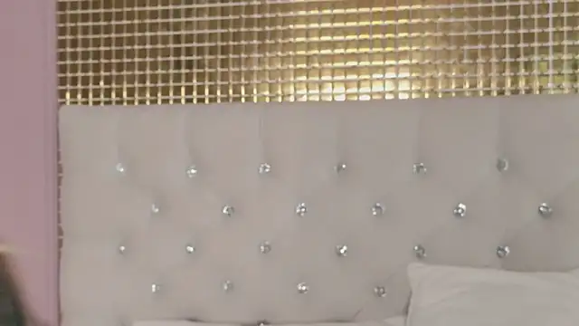 MarilynNova online show from March 7, 5:37 am