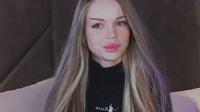 MarilynNova online show from March 30, 4:24 am