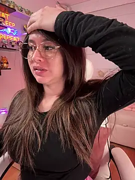 Sharon 07 online show from February 9, 11:42 pm