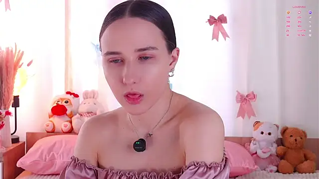 MaudAle online show from April 8, 1:05 am