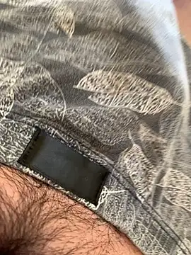 MuzzyFacing online show from April 15, 12:12 pm