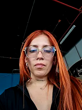 Snapshot of Alis_xxx chatting on October 21, 7:47 pm Alis xxx online show from October 21, 7:47 pm