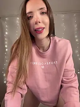 LINA ALL EYES ON YOU online show from April 22, 6:31 pm