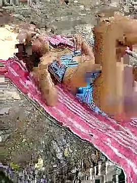 Snapshot of jeltsin3-25 chatting on October 16, 6:31 pm jeltsin3-25 online show from October 16, 6:31 pm