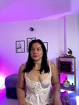 leiablack online show from December 16, 11:37 am