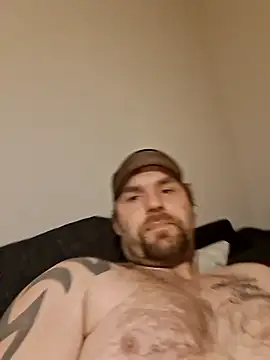 Snapshot of Bamse28 chatting on October 24, 9:55 pm Bamse28 online show from October 24, 9:55 pm