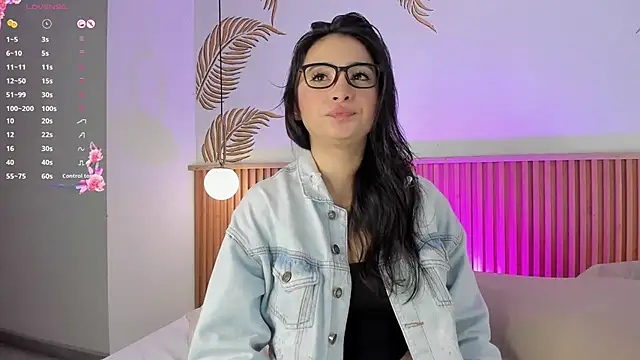 Valleriie  online show from January 13, 3:17 pm