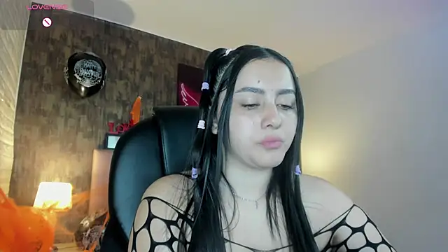 Snapshot of marian__stone chatting on October 23, 6:28 pm marian stone online show from October 23, 6:28 pm