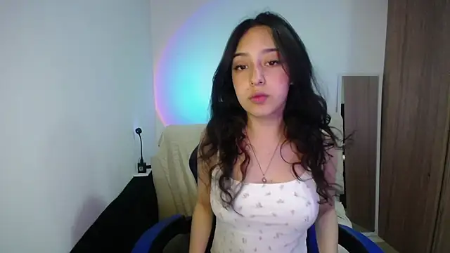 immisssilver online show from September 29, 9:52 pm