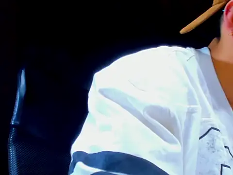 rocoo santos online show from April 11, 5:50 pm