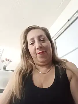 Estefania Arce online show from August 8, 10:23 pm