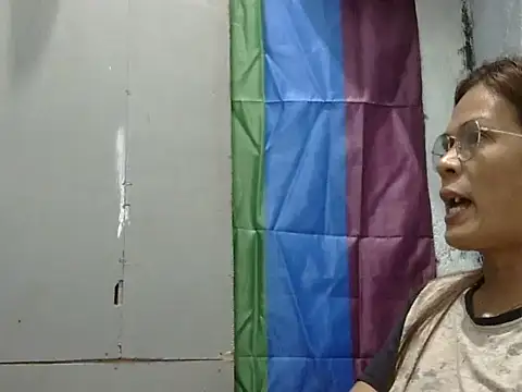 juicycum069 online show from February 28, 3:07 am