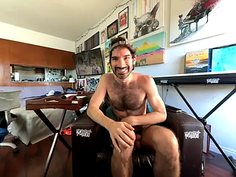 Pupscritch online show from October 18, 4:30 pm