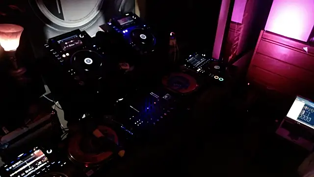 TransFionaLuv online show from March 10, 6:51 am