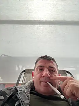 BULLBSX online show from March 13, 1:51 pm