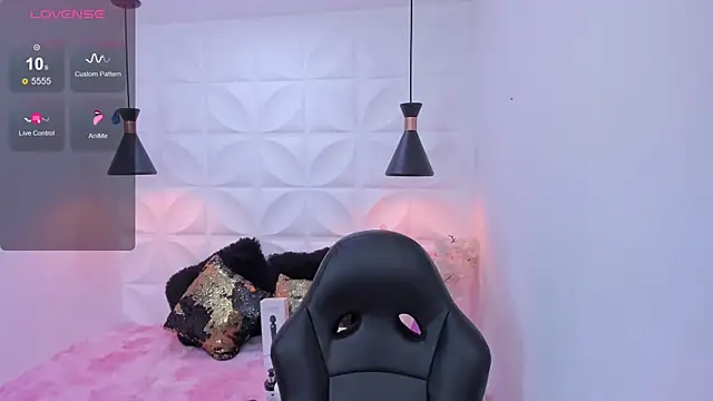 megann  up online show from March 13, 3:35 am