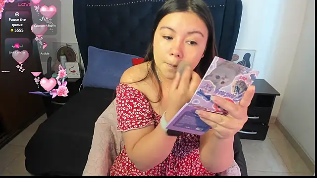 LucyPetit online show from September 20, 1:56 pm