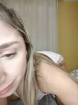 mikateen online show from November 6, 9:26 pm