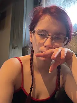 raen001 online show from February 26, 9:52 am