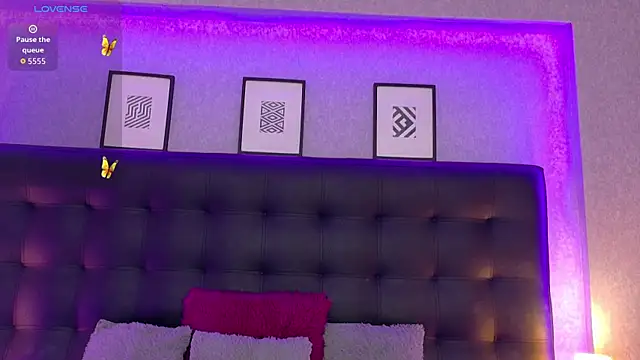 Snapshot of Sharonevanss_ chatting on May 30, 8:06 pm Sharonevanss online show from May 30, 8:06 pm