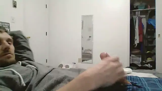 Snapshot of alwayshorny90 chatting on November 12, 2:12 am alwayshorny90 online show from November 12, 2:12 am