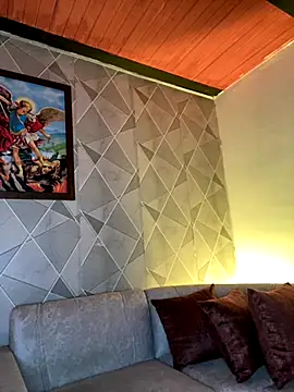 Alisse taylor2 online show from October 18, 1:01 pm