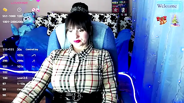 Snapshot of MilaRay chatting on January 6, 4:13 pm MilaRay online show from January 6, 4:13 pm