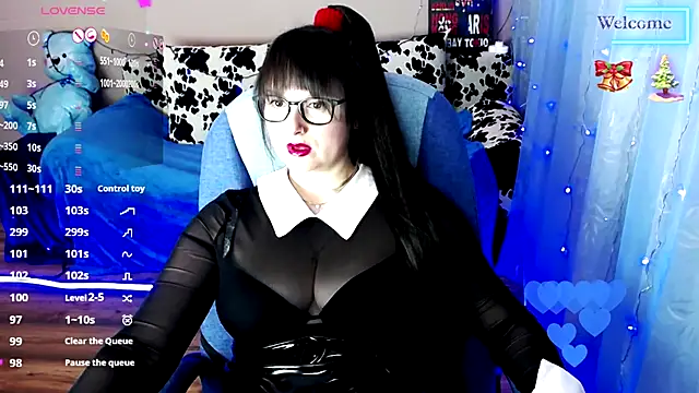 Snapshot of MilaRay chatting on February 7, 12:28 pm MilaRay online show from February 7, 12:28 pm