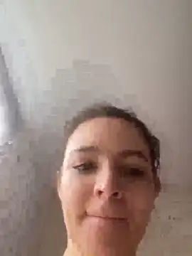 Snapshot of karla-thomsom10 chatting on December 1, 3:39 pm karla-thomsom10 online show from December 1, 3:39 pm