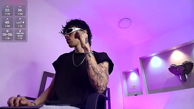 Snapshot of felix__star chatting on November 20, 7:57 pm felix star online show from November 20, 7:57 pm