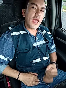 Blackaxes online show from February 4, 10:26 pm