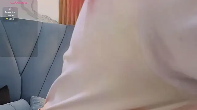 angel  red  online show from March 13, 3:24 am