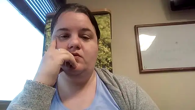 Snapshot of LittleBunny3 chatting on September 12, 12:16 pm LittleBunny3 online show from September 12, 12:16 pm