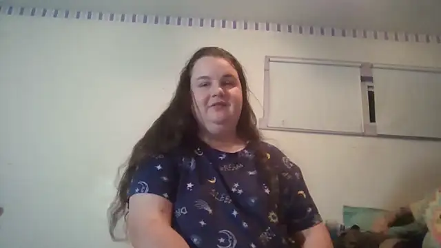 Snapshot of LittleBunny3 chatting on December 20, 11:56 pm LittleBunny3 online show from December 20, 11:56 pm