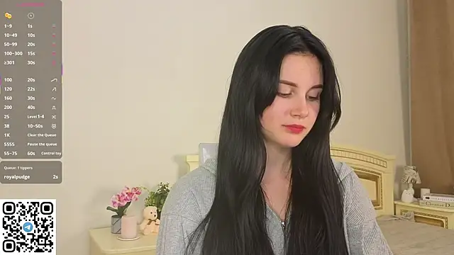 EnricaElis online show from October 3, 9:23 pm