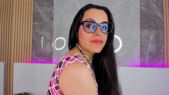 Snapshot of IsisNoir chatting on September 23, 4:10 pm IsisNoir online show from September 23, 4:10 pm