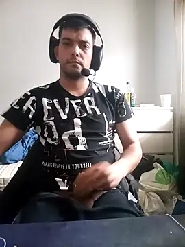 ghostfu1996 online show from April 14, 3:07 pm