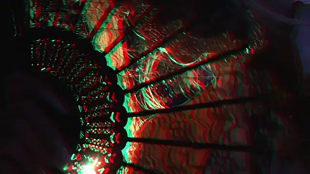 Snapshot of Alvuwkaa chatting on November 11, 7:52 am Alvuwkaa online show from November 11, 7:52 am